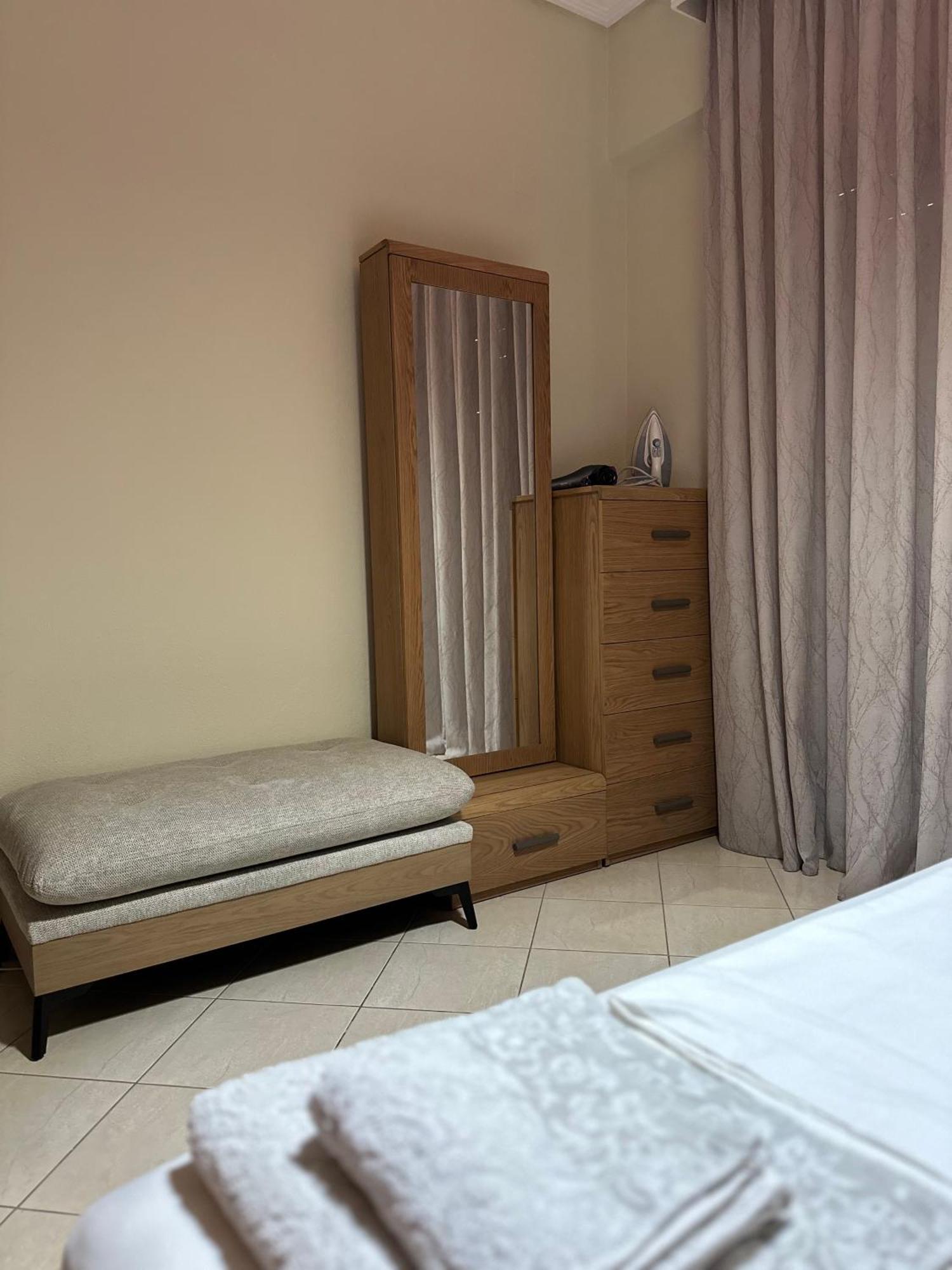 Mandalena Luxury Larissa Apartment エクステリア 写真